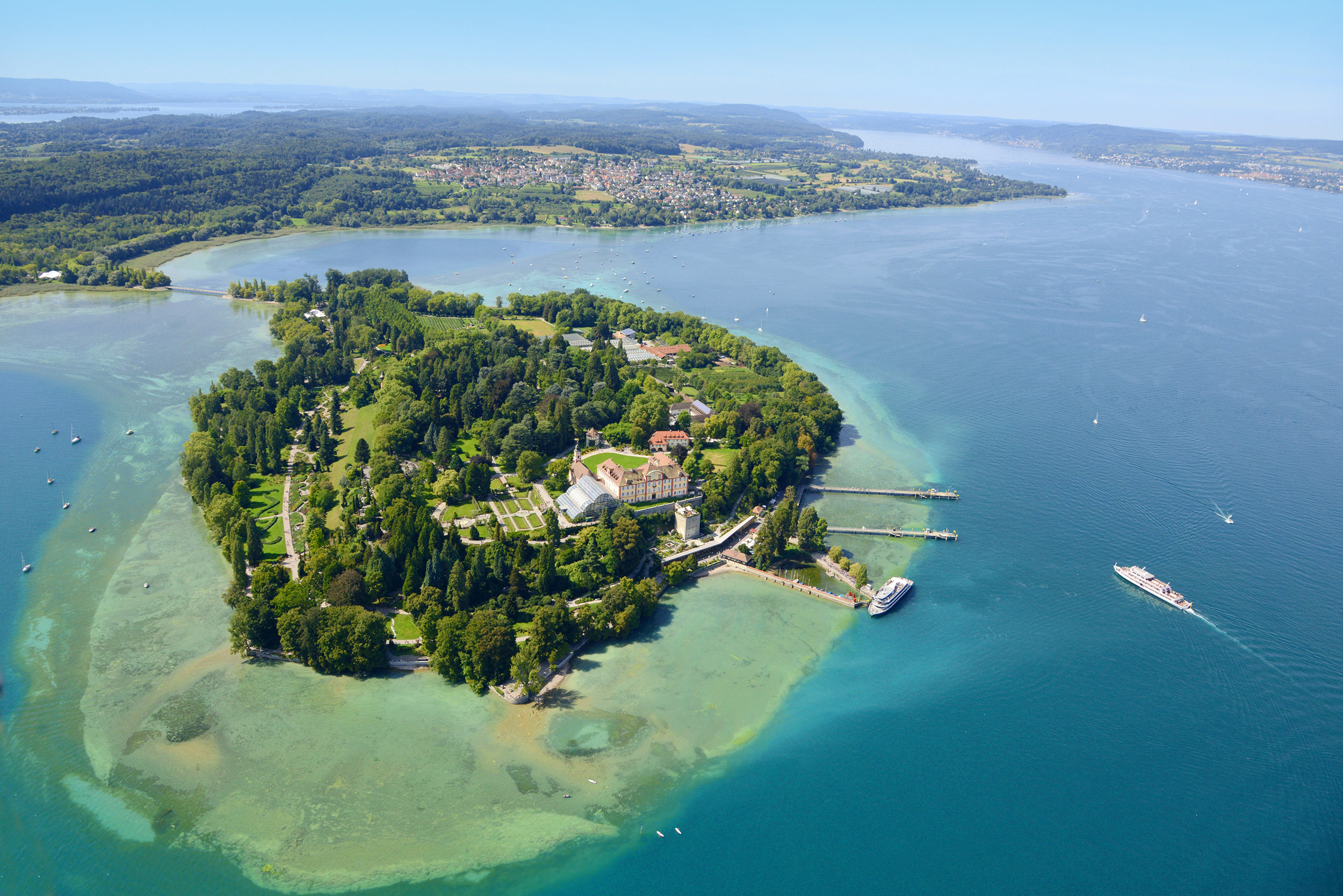 Luftaufnahme von der Insel Mainau im Bodensee