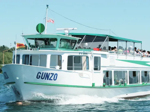 Mit der MS Gunzo des Schifffahrtsbetriebs Held auf die Insel Mainau